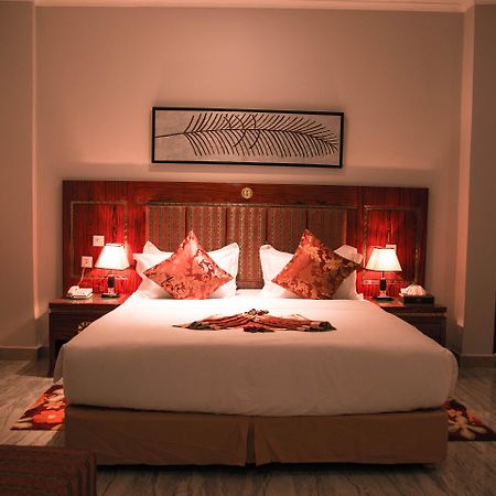 Tiffany Diamond Hotels Ltd - Makunganya Dar es Salaam Exterior foto