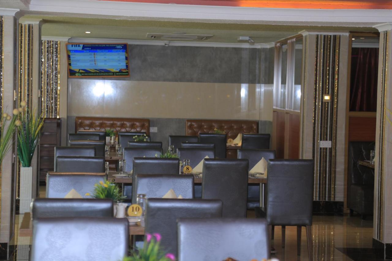 Tiffany Diamond Hotels Ltd - Makunganya Dar es Salaam Exterior foto