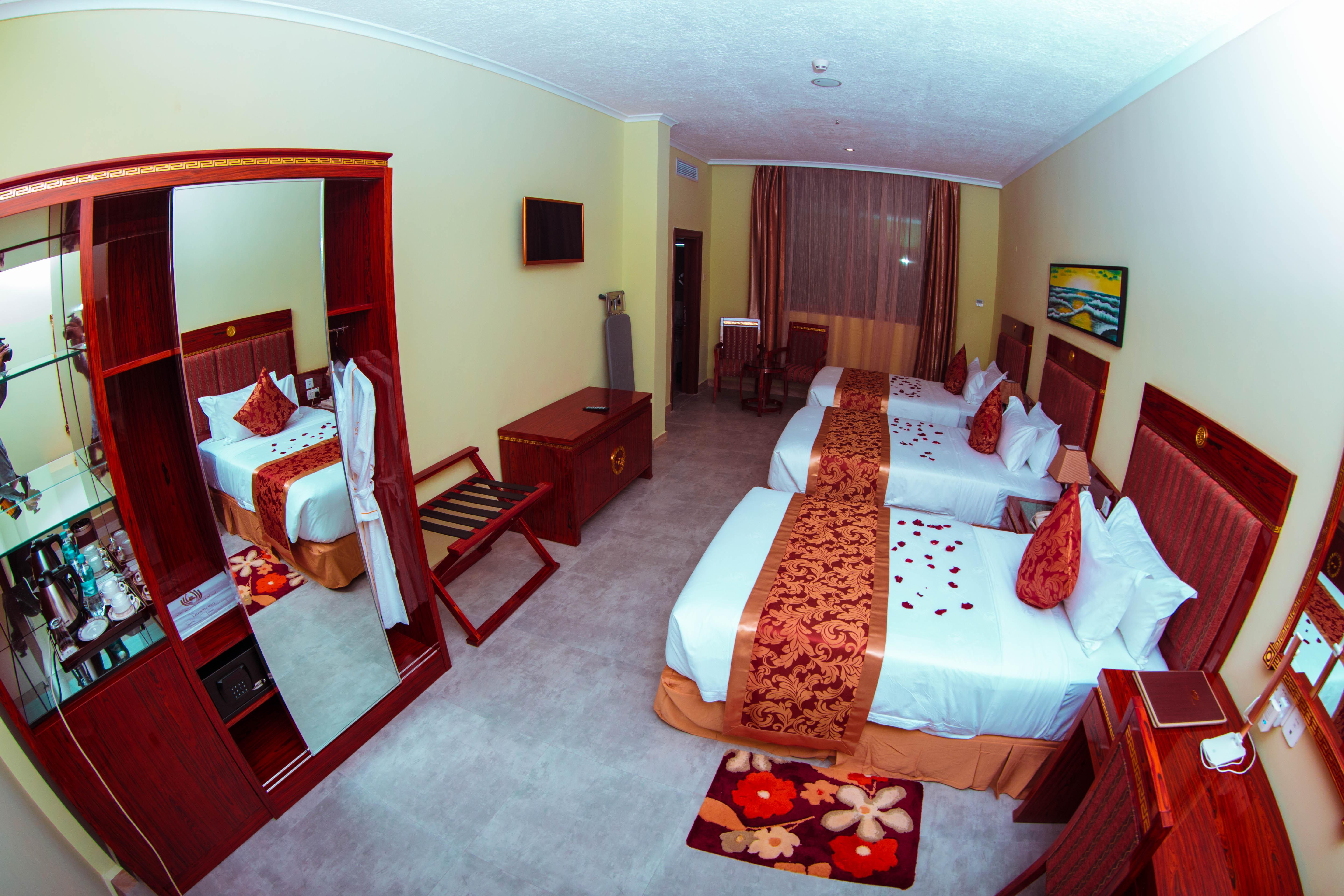Tiffany Diamond Hotels Ltd - Makunganya Dar es Salaam Exterior foto