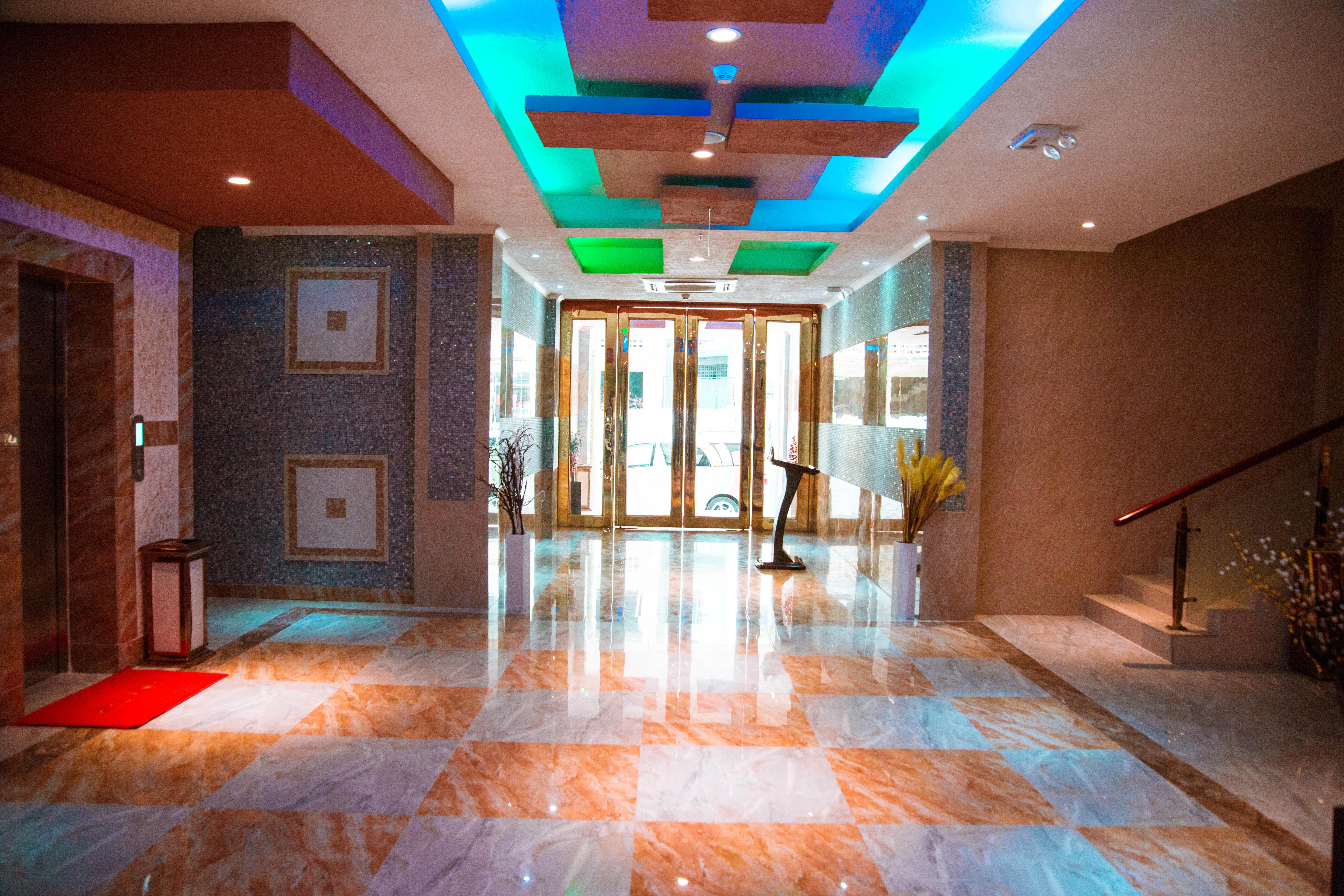 Tiffany Diamond Hotels Ltd - Makunganya Dar es Salaam Exterior foto