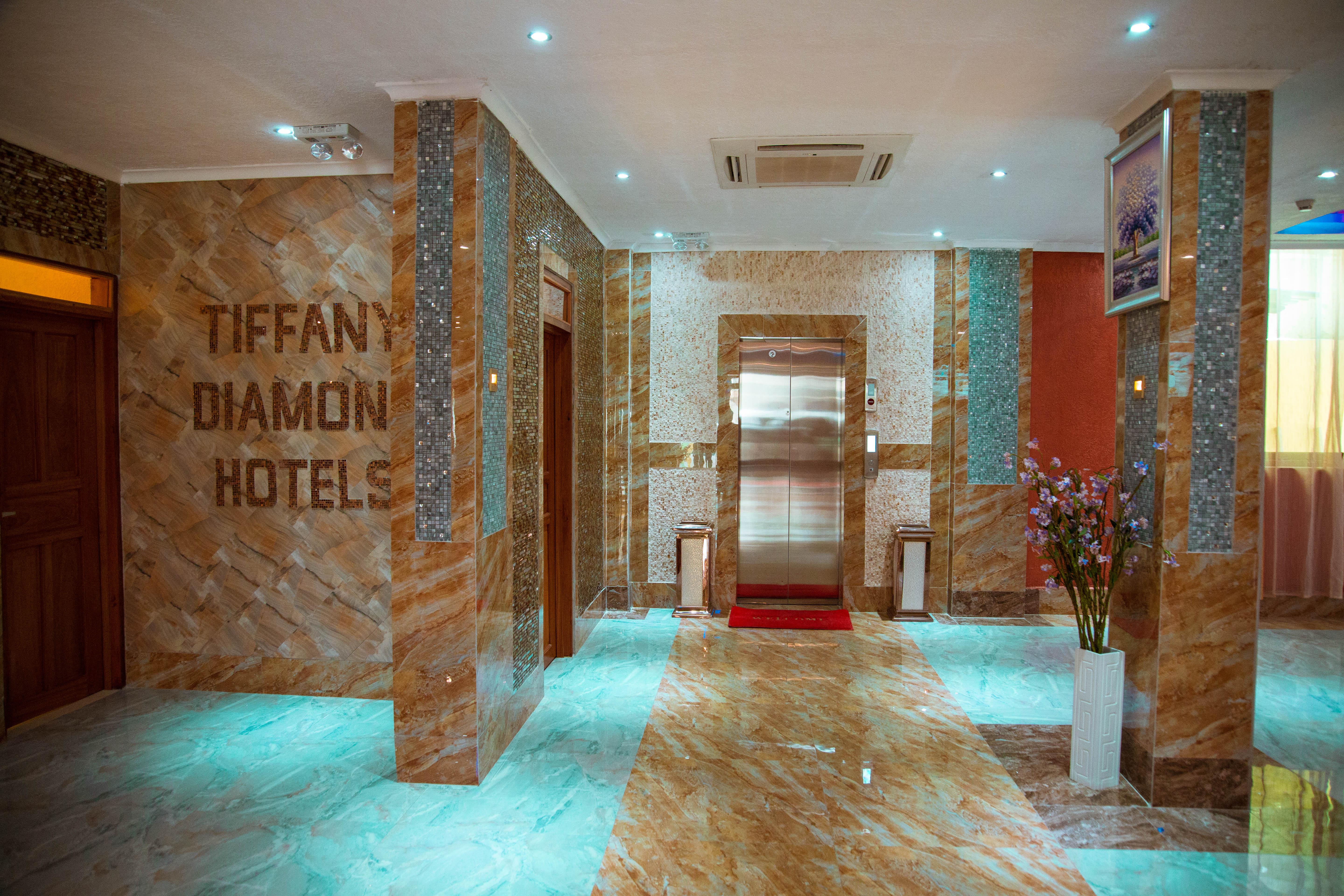 Tiffany Diamond Hotels Ltd - Makunganya Dar es Salaam Exterior foto