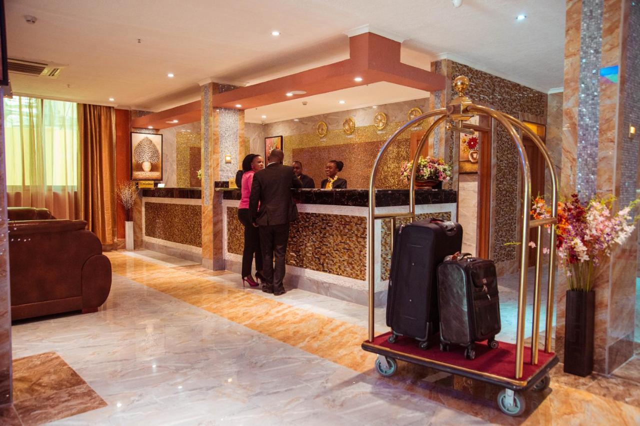 Tiffany Diamond Hotels Ltd - Makunganya Dar es Salaam Exterior foto